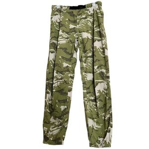 Mountain Hardwear Women’s Green Camo Outdoor Jogger Pants Sz-M